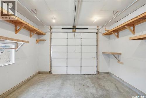 327 Hastings Lane, Saskatoon, SK - Indoor Photo Showing Garage
