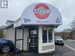 32 PORTUGAL COVE Road  St John's, NL A1B 2L9