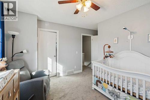 77 Mckenzie Towne Gate Se, Calgary, AB - Indoor Photo Showing Bedroom