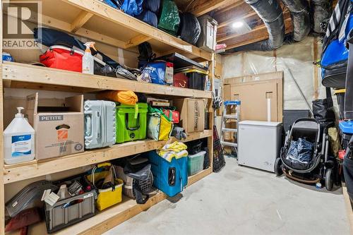 77 Mckenzie Towne Gate Se, Calgary, AB - Indoor Photo Showing Laundry Room