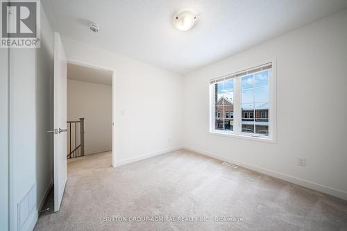 217 Bennett Street, Newmarket, ON - Indoor Photo Showing Other Room