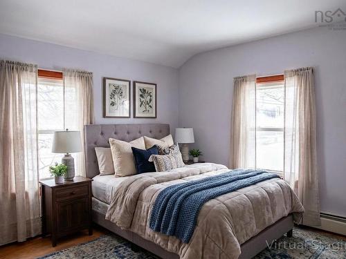 214 Main Street, Dartmouth, NS 