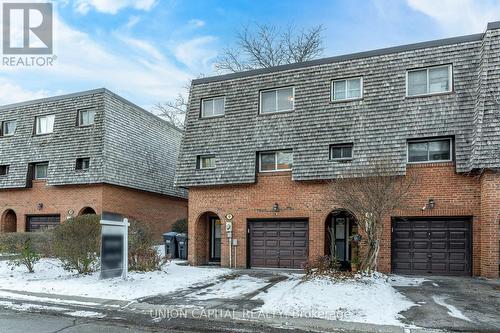9 Briar Path, Brampton, ON - Outdoor With Facade
