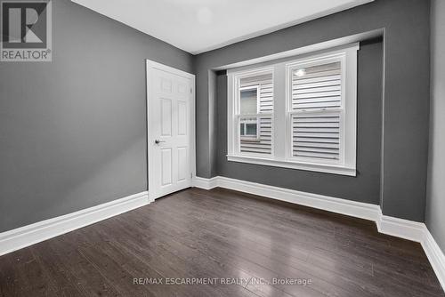 49 Allan Avenue, Hamilton, ON - Indoor Photo Showing Other Room