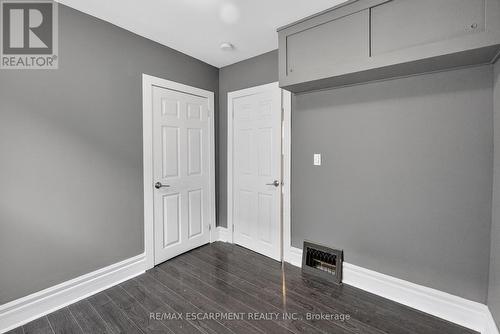 49 Allan Avenue, Hamilton, ON - Indoor Photo Showing Other Room