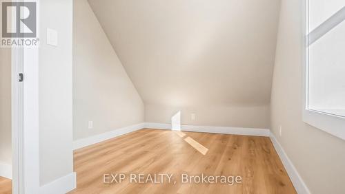 491 Upper Wentworth Street, Hamilton, ON - Indoor Photo Showing Other Room