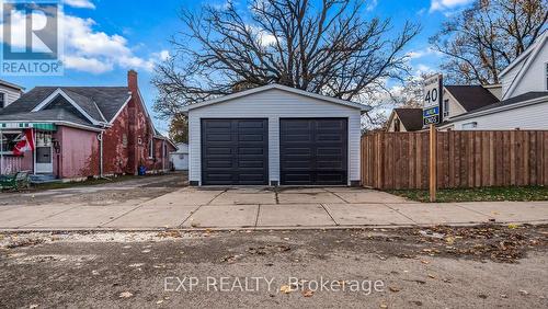 491 Upper Wentworth Street, Hamilton, ON - Outdoor