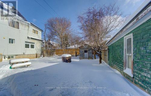 190 Lancaster Street E, Kitchener, ON - Outdoor