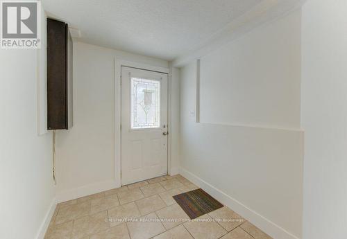 190 Lancaster Street E, Kitchener, ON - Indoor Photo Showing Other Room