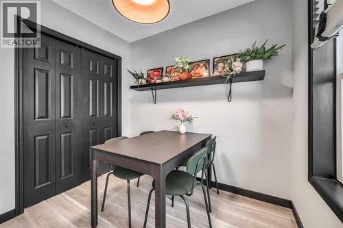 165 Everstone Drive Sw, Calgary, AB - Indoor