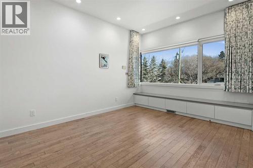 3216 5 Street Nw, Calgary, AB - Indoor Photo Showing Other Room