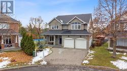 607 DEVONWOOD CIRCLE  Ottawa, ON K1T 4E6