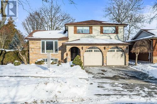 44 EVERGREEN DRIVE  Whitby, ON L1N 6N6