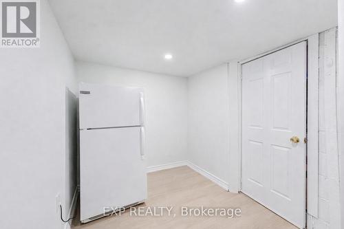 16 Ainslie Avenue, Hamilton, ON - Indoor Photo Showing Other Room
