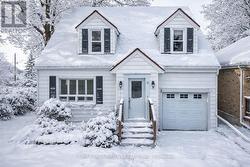 9 ARLINGTON AVENUE  St. Catharines, ON L2P 3A3