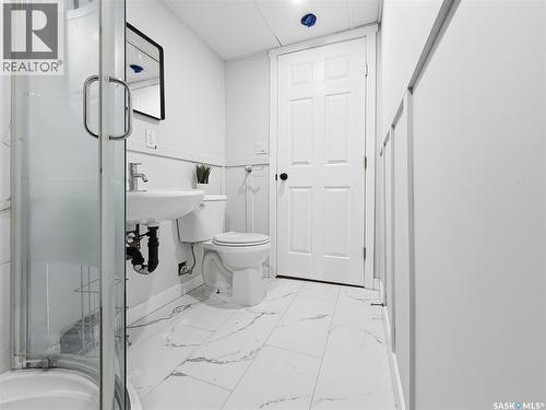 158 Bentley Drive, Regina, SK - Indoor Photo Showing Bathroom
