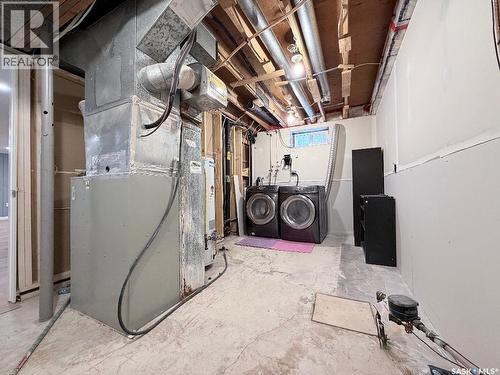 158 Bentley Drive, Regina, SK - Indoor Photo Showing Other Room