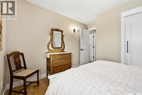 2611 Grainger Place E, Regina, SK - Indoor Photo Showing Bedroom