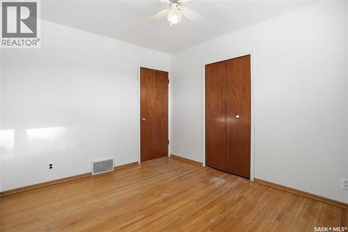 4214 Richmond Place, Regina, SK - Indoor Photo Showing Other Room