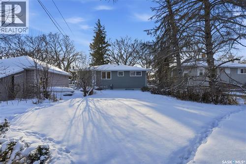 4214 Richmond Place, Regina, SK - Outdoor