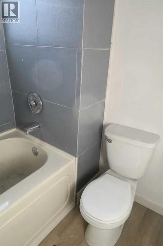 Deep Soaker Tub - 407 4 Avenue, Gleichen, AB - Indoor Photo Showing Bathroom