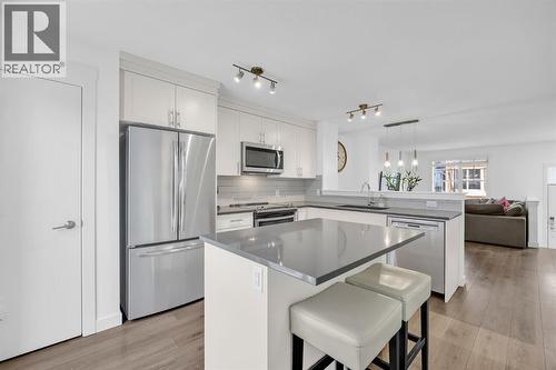 623 Cranbrook Walk SE  Calgary, AB T3M 2V5