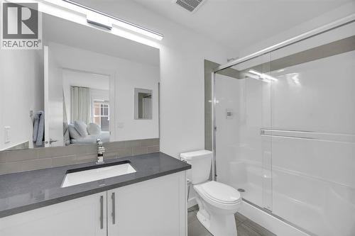 Ensuite in Primary Bedroom #1 - 623 Cranbrook Walk Se, Calgary, AB - Indoor Photo Showing Bathroom