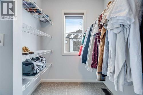 335 Copperpond Row Se, Calgary, AB 