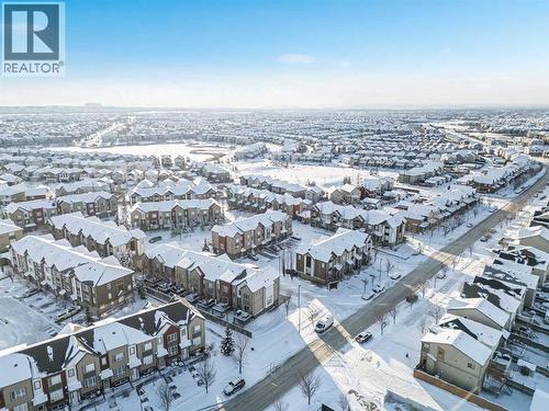 335 Copperpond Row Se, Calgary, AB 