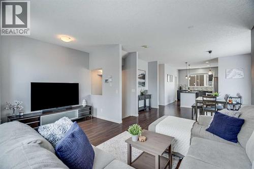 335 Copperpond Row Se, Calgary, AB 