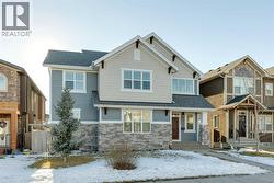 417 29 Avenue NW  Calgary, AB T2M 2M4