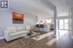 214 ROSS Lane  Oakville, ON L6H 5K5