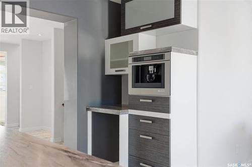 230 Kloppenburg Way, Saskatoon, SK - Indoor