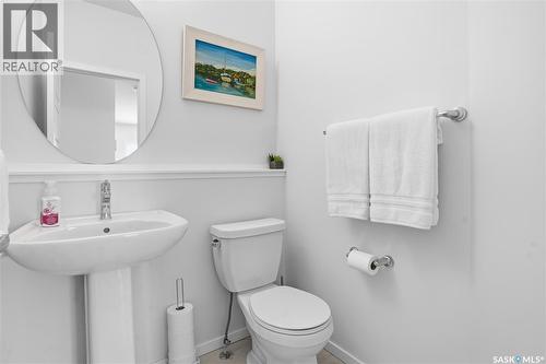 3033 Bellegarde Crescent, Regina, SK - Indoor Photo Showing Bathroom