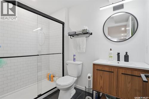 3033 Bellegarde Crescent, Regina, SK - Indoor Photo Showing Bathroom