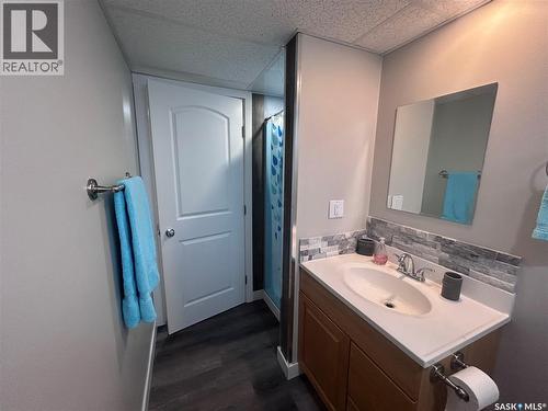709 Jubilee Place, Estevan, SK - Indoor Photo Showing Bathroom