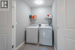 Laundry Room UPSTAIRS - 