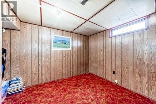 5232 44 Avenue Nw, Calgary, AB - Indoor Photo Showing Other Room