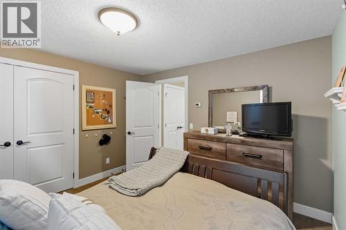 Bedroom 4 lower - 41 Evergreen Mount Sw, Calgary, AB - Indoor Photo Showing Bedroom