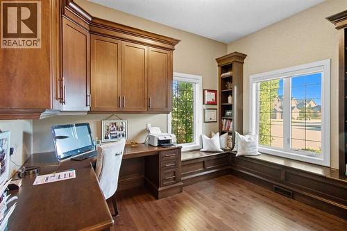 Office - 41 Evergreen Mount Sw, Calgary, AB - Indoor