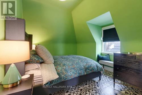 410 Mcleod Street, Ottawa, ON - Indoor Photo Showing Bedroom