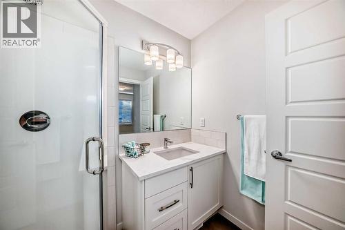 307, 474 Seton Circle Se, Calgary, AB - Indoor Photo Showing Bathroom