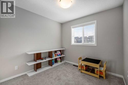 63 Masters Crescent Se, Calgary, AB - Indoor