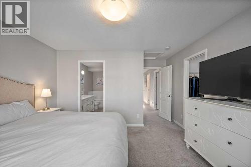 63 Masters Crescent Se, Calgary, AB - Indoor Photo Showing Bedroom