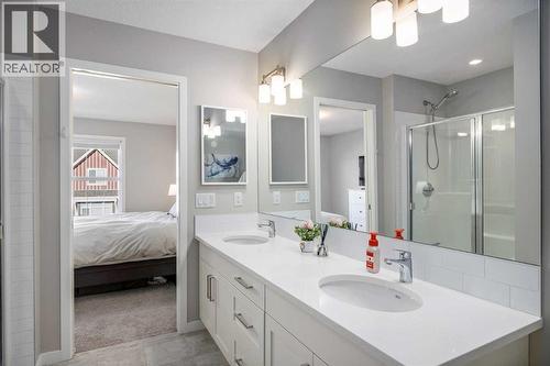 63 Masters Crescent Se, Calgary, AB - Indoor Photo Showing Bathroom