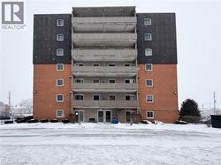 1100 JALNA Boulevard Unit# 304  London, ON N6E 2M2