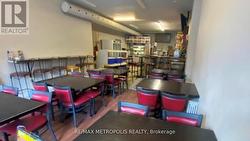 5118 DUNDAS STREET W  Toronto, ON M9A 1C2