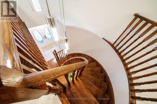165 Alison Crescent, Oakville, ON - Indoor Photo Showing Other Room