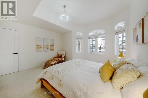 165 Alison Crescent, Oakville, ON - Indoor Photo Showing Bedroom