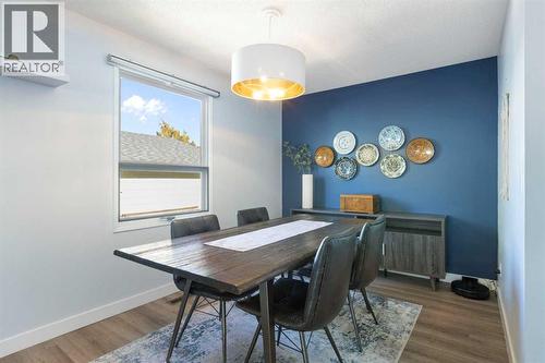 27 Deercrest Close Se, Calgary, AB 